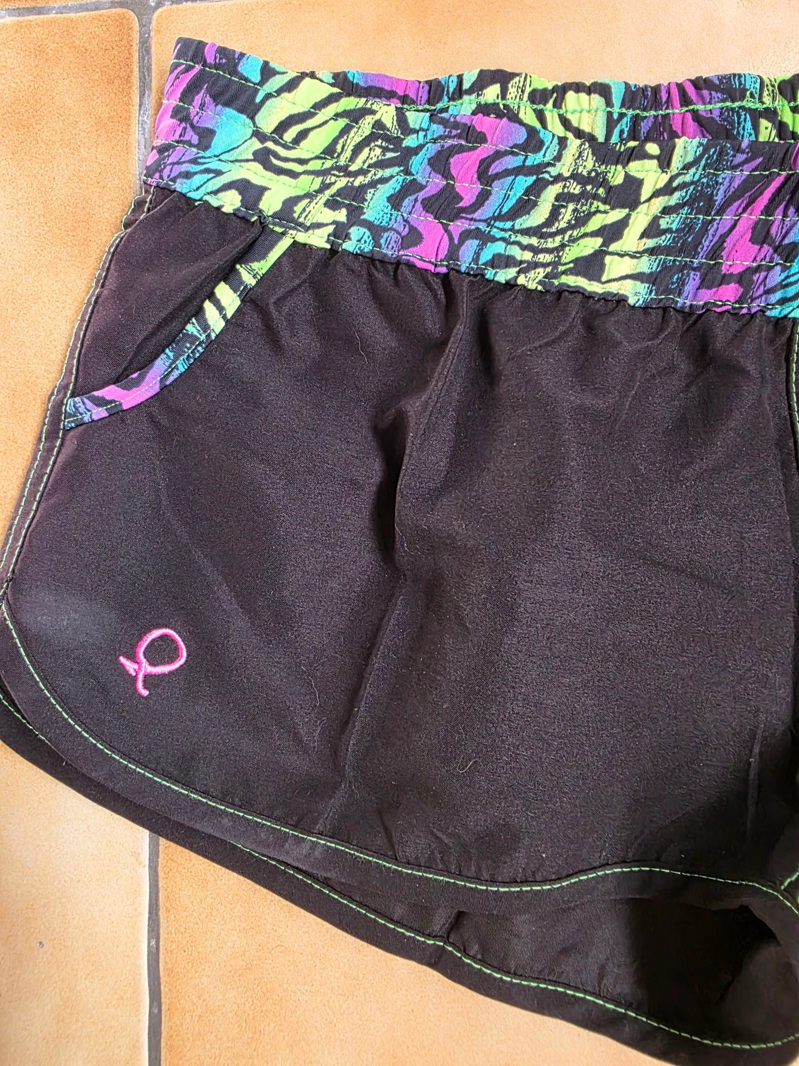 Bermuda de banho mini neon zebra sportwear beachwear Y2K tamanho 42 – photo 4